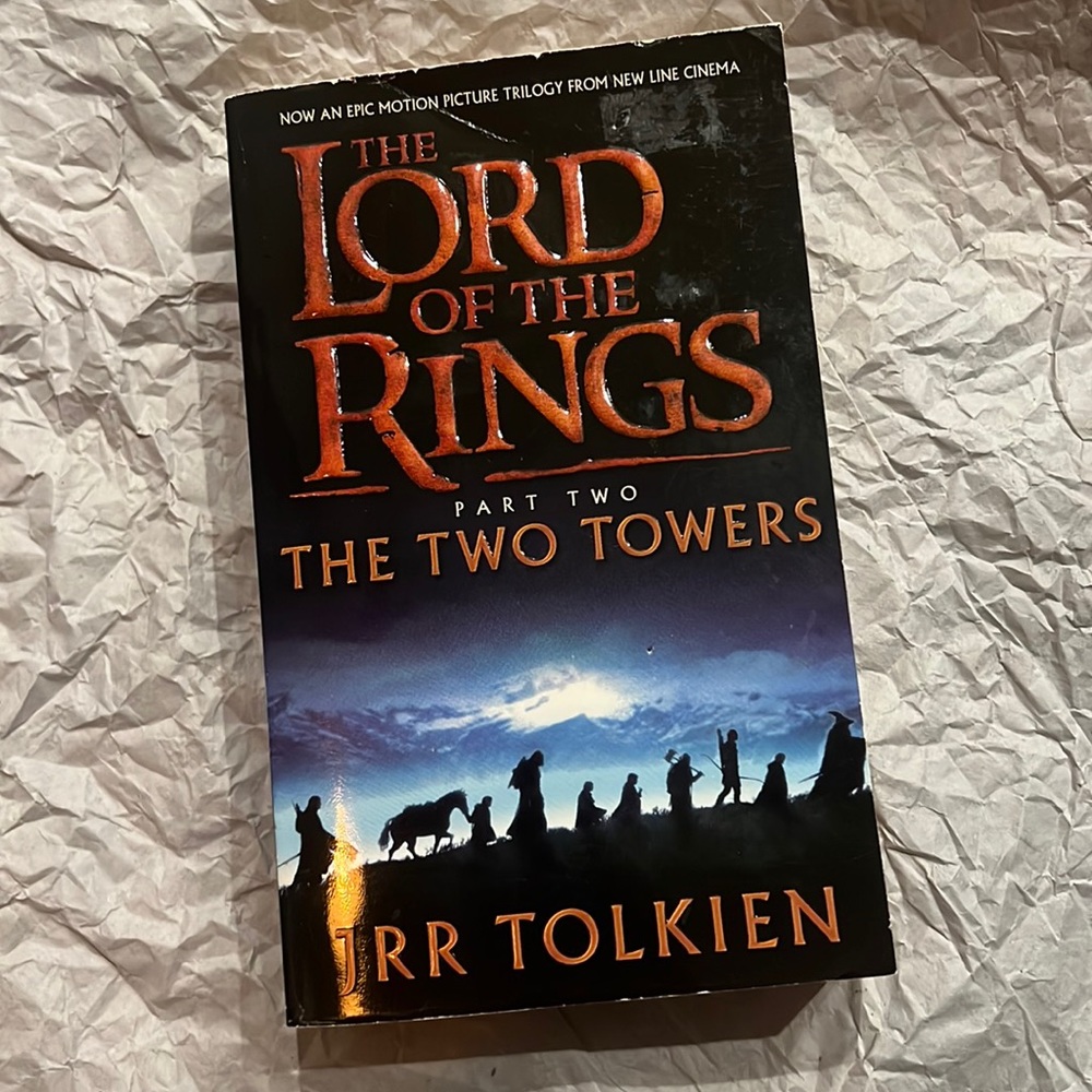 ⭐️5 for $15⭐️ The Two Towers Part 2 by JRR Tolkien| Book